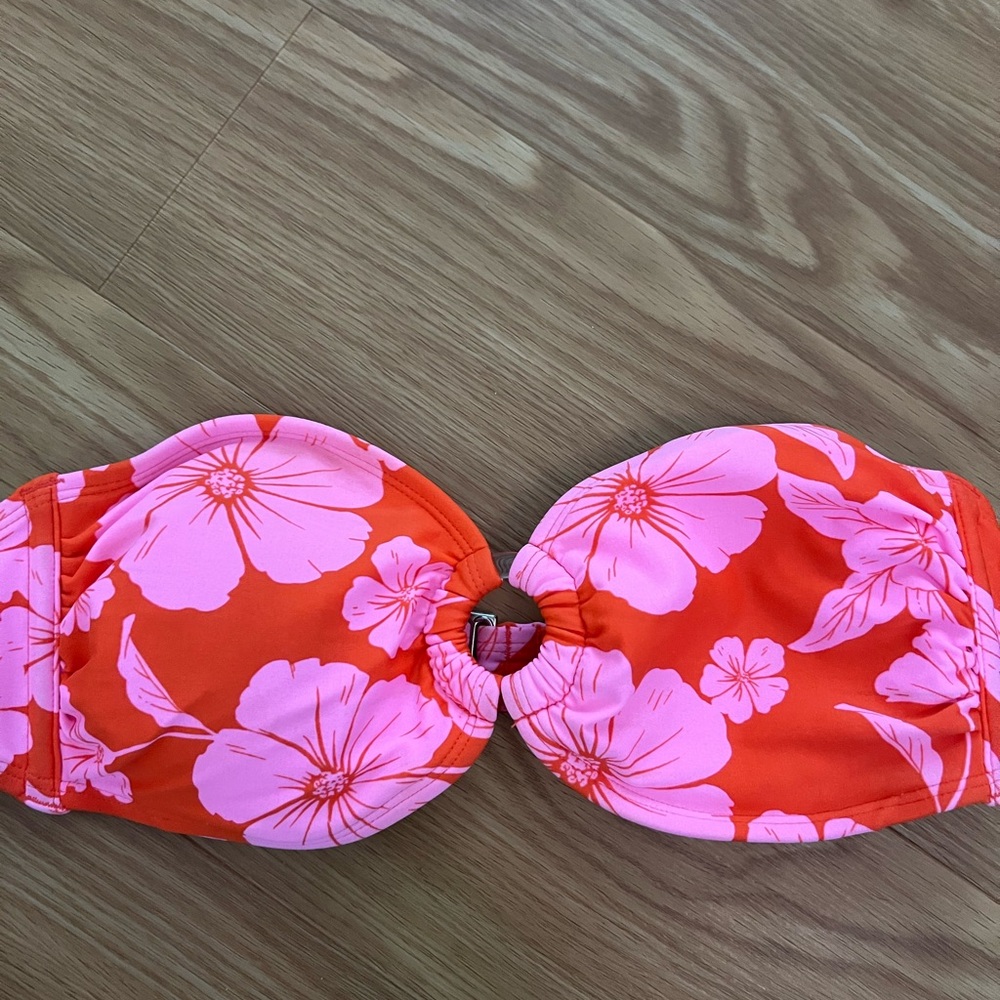floral straplesss bikinii top